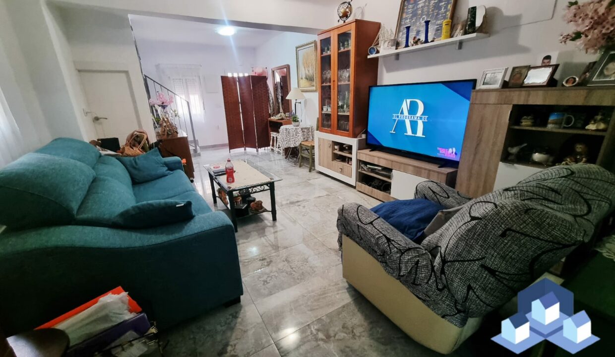 804fcfa9 9bd4 40c8 9259 2bd6297886b8