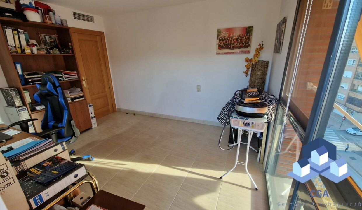 Ef0040ff 8af4 429e 929b 352211fe33eb