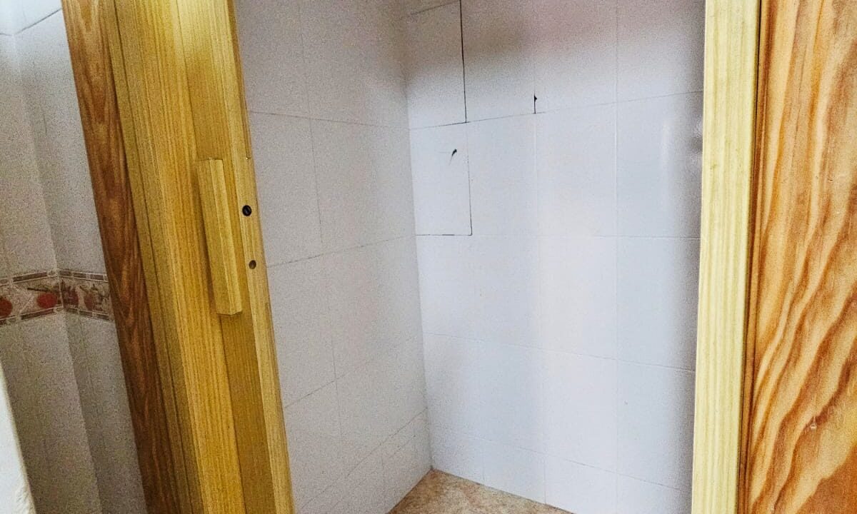 1906ca71 0637 493b 93f9 4f7eef78f7ce